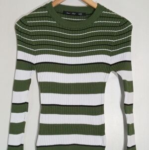 Roma Knit long sleeve ribbed striped stretchy sweater women's size medium